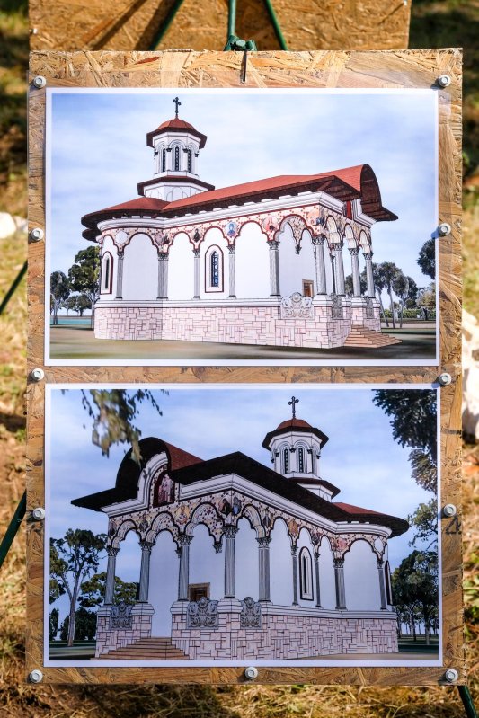 Piatră de temelie pentru un nou locaş de cult 9822