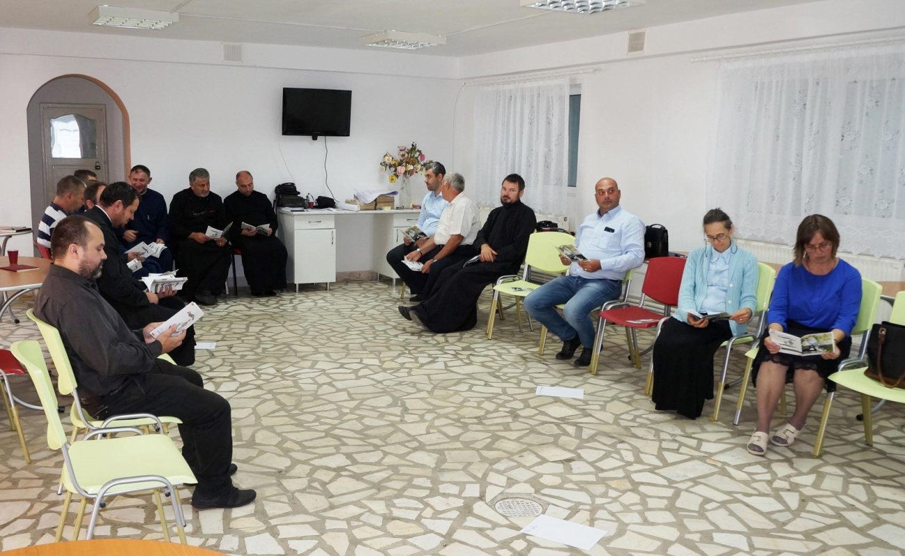 Proiectul „Familiile fericite nu cunosc violența!”, la Deva 9843