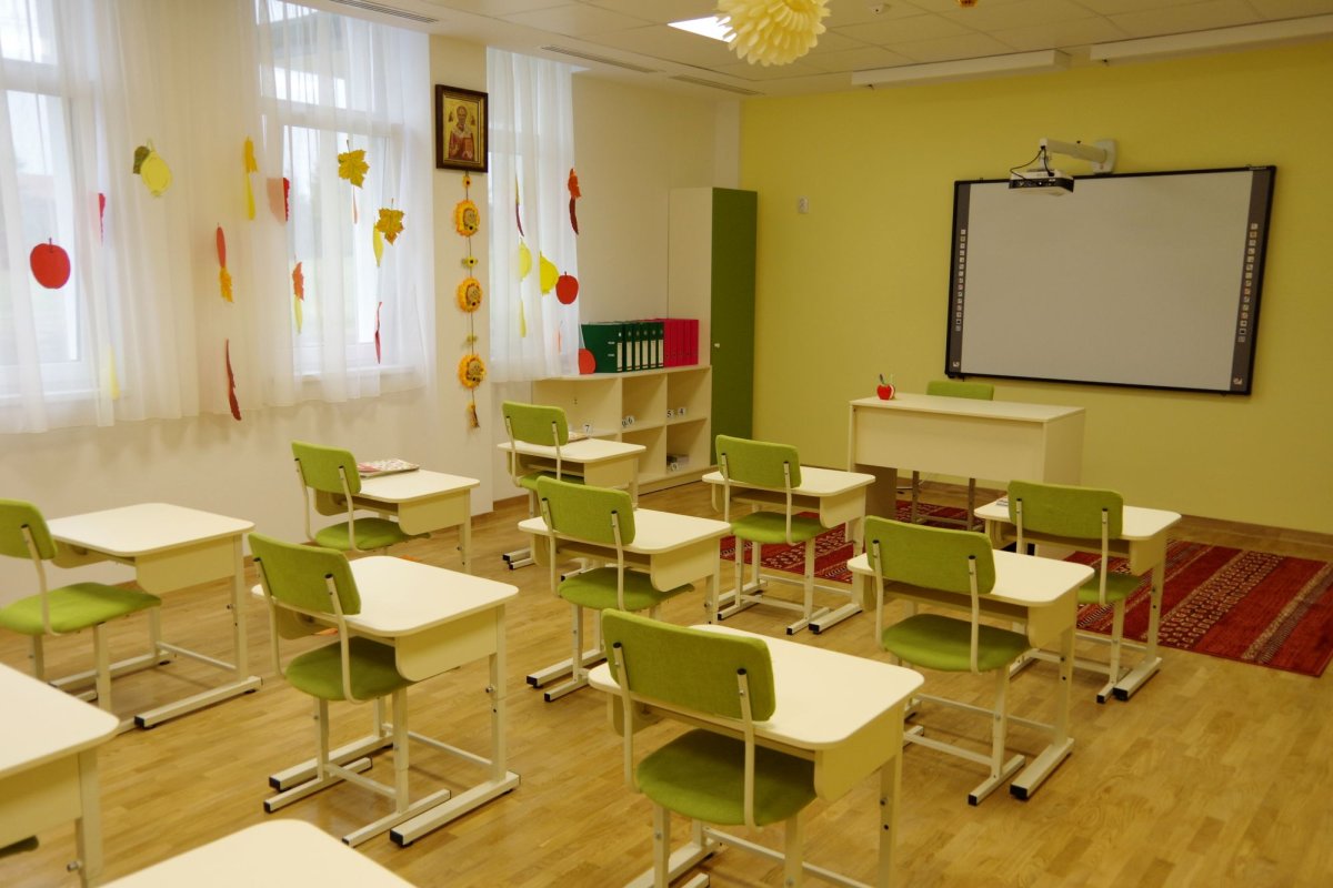 Sfinţirea noului sediu al Şcolii Primare „Sfântul Ioan cel Nou de la Suceava” 9783