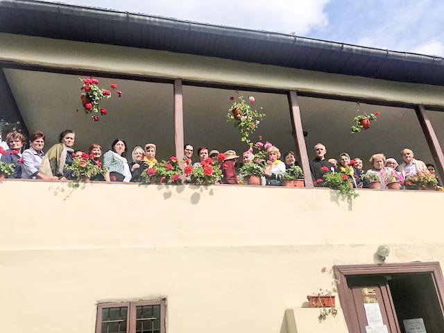 Pelerinaj al Parohiei Balta Albă în județul Argeș 9734