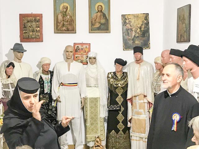 Pelerinaj al Parohiei Balta Albă în județul Argeș 9738