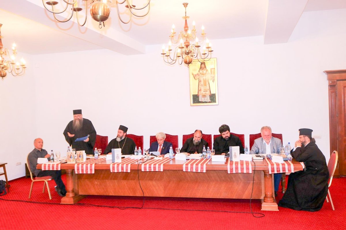 Simpozion naţional în cinstea Sfântului Antim Ivireanul 9709