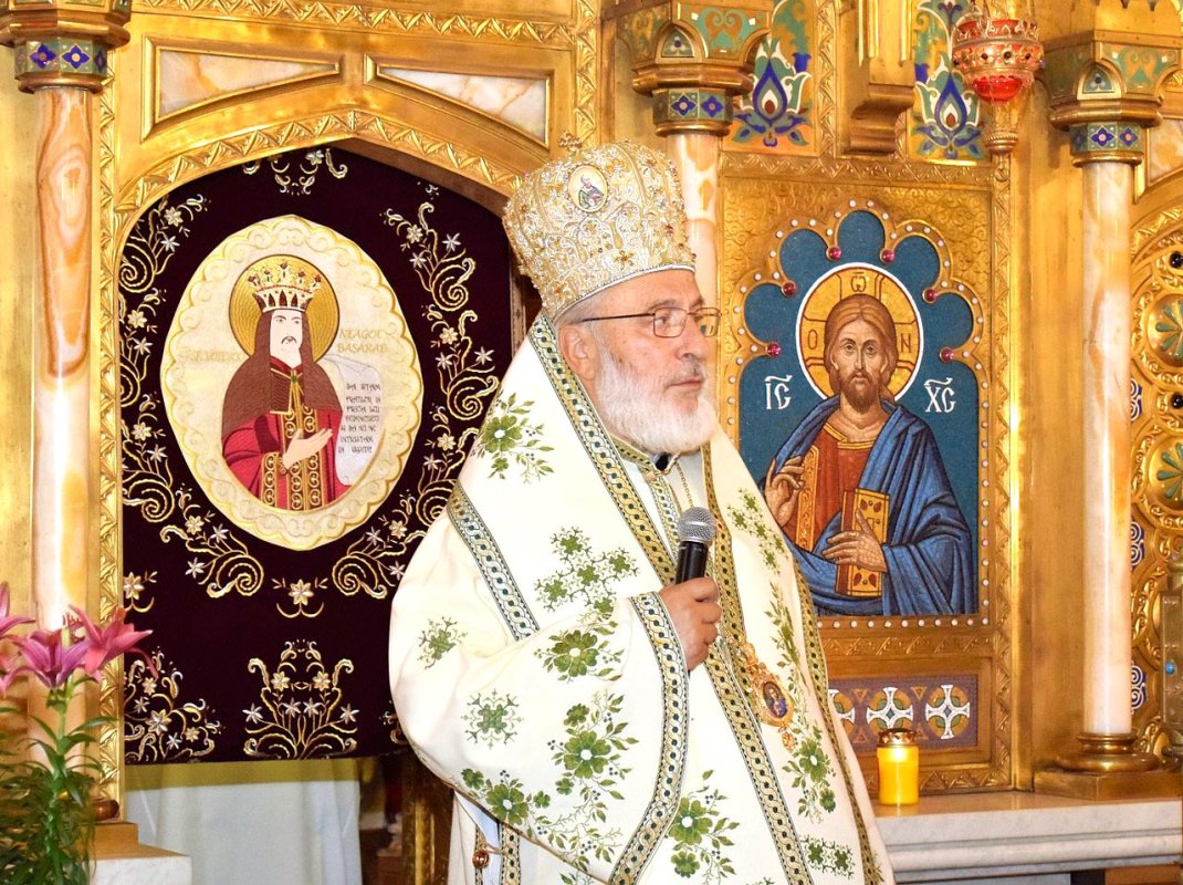 Hramul Catedralei Arhiepiscopale din Curtea de Argeș 9664