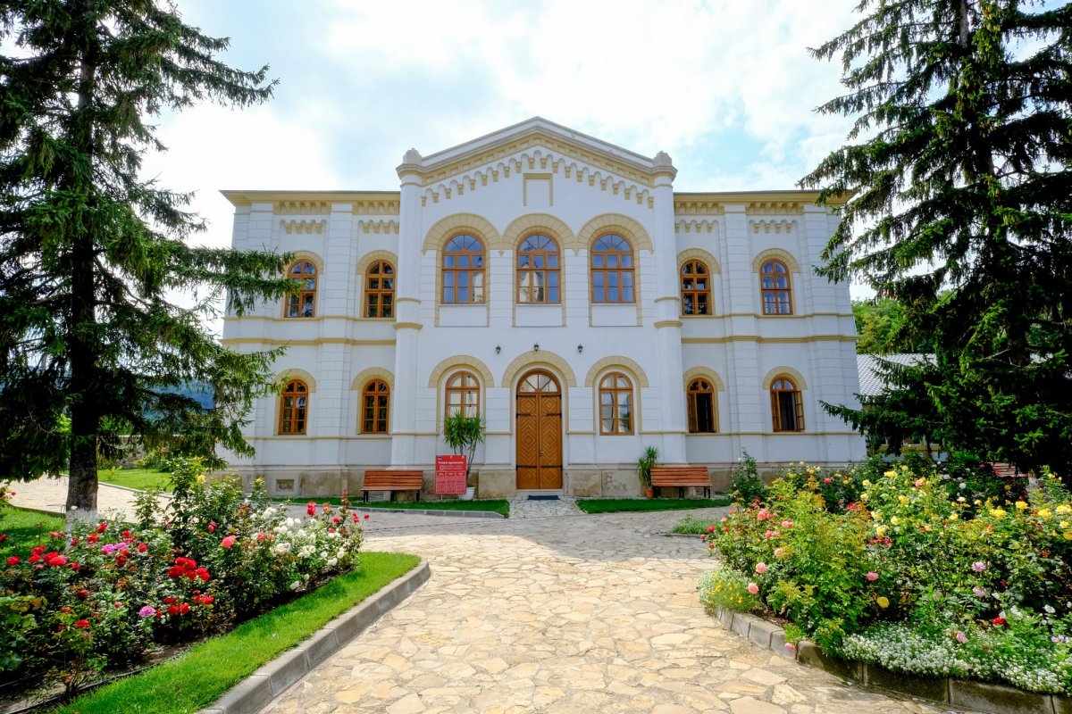 Un loc al durerii martirice, preschimbat în bucurie 9656