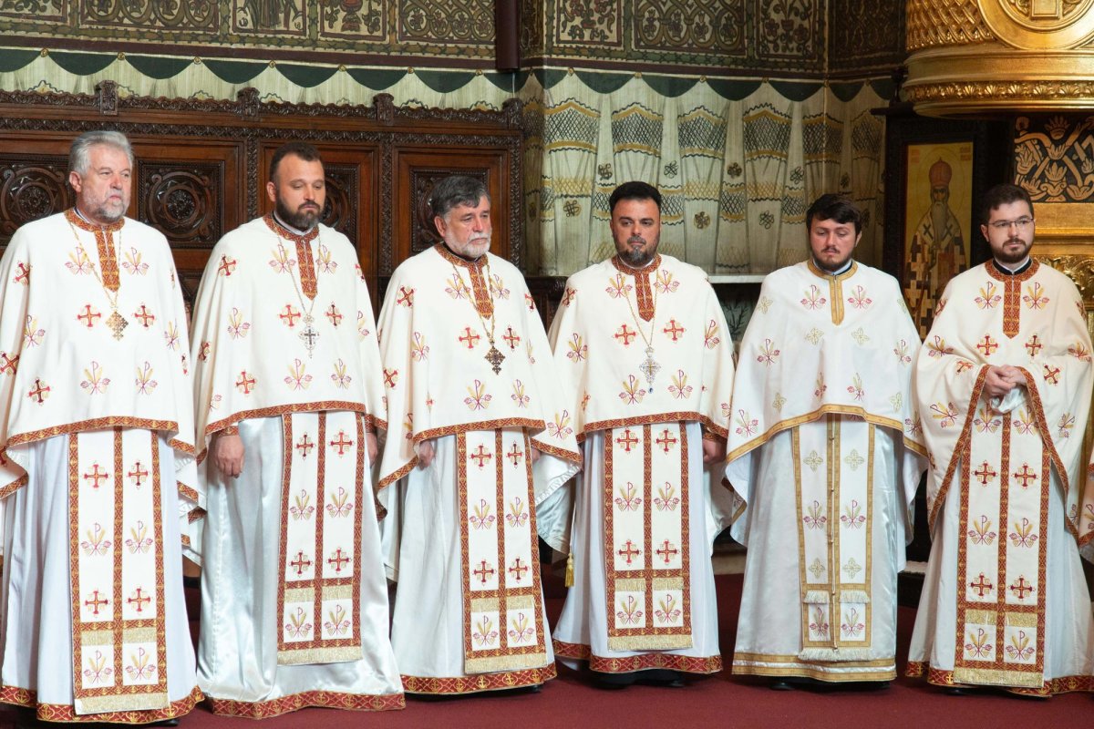 Moment aniversar în Catedrala Arhiepiscopală din Galați 9580