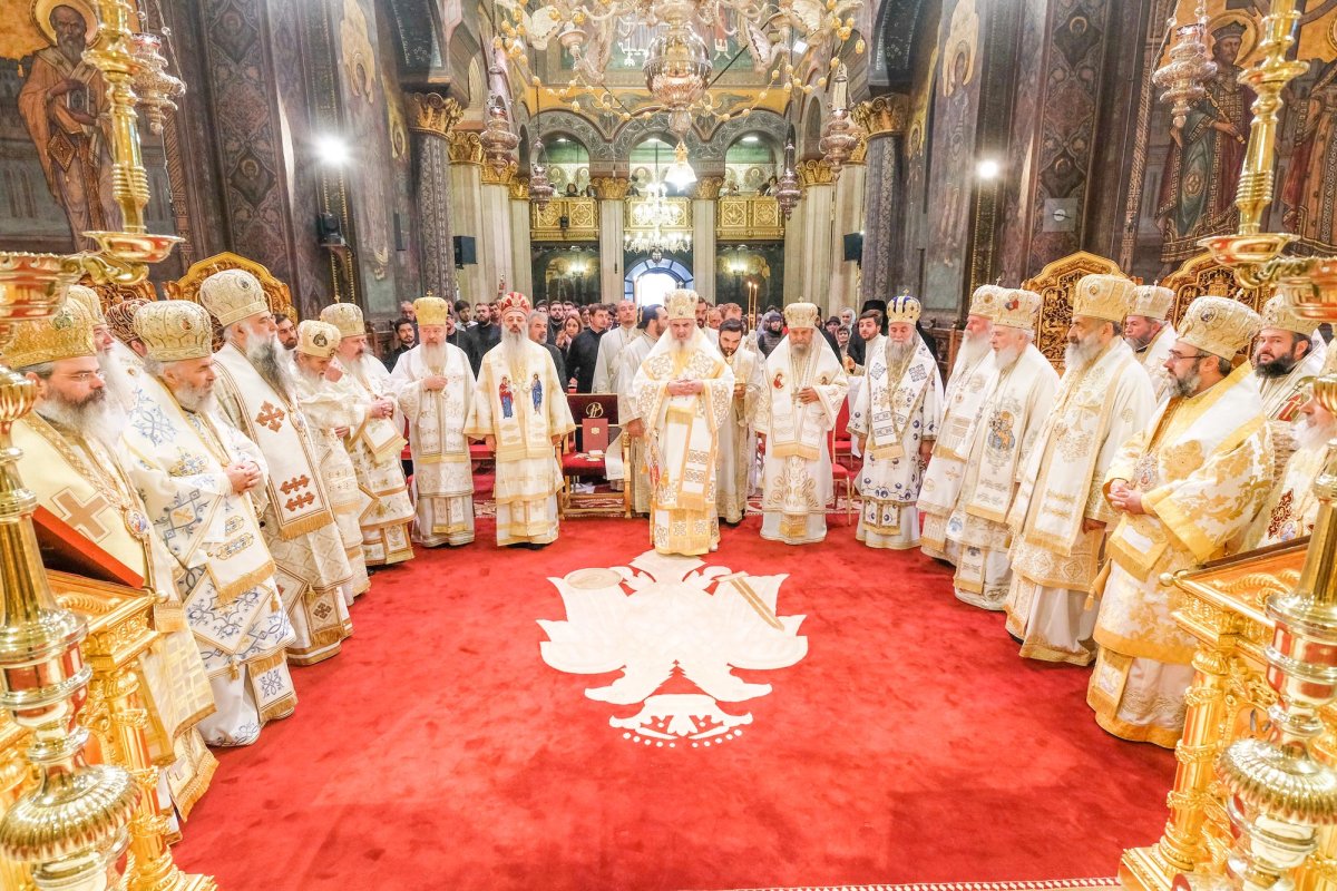 Patriarhul României a sărbătorit 11 ani de la întronizare 9458