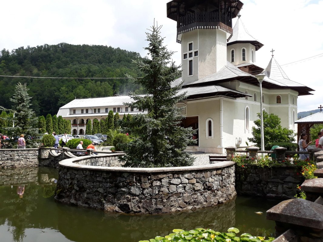 Pelerini clujeni, pe urmele sfinților, în Banat și Serbia (II) 9508