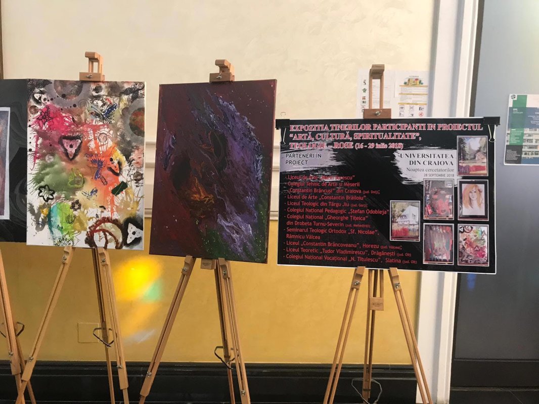 Activităţi educativ-catehetice în Mitropolia Olteniei 9422