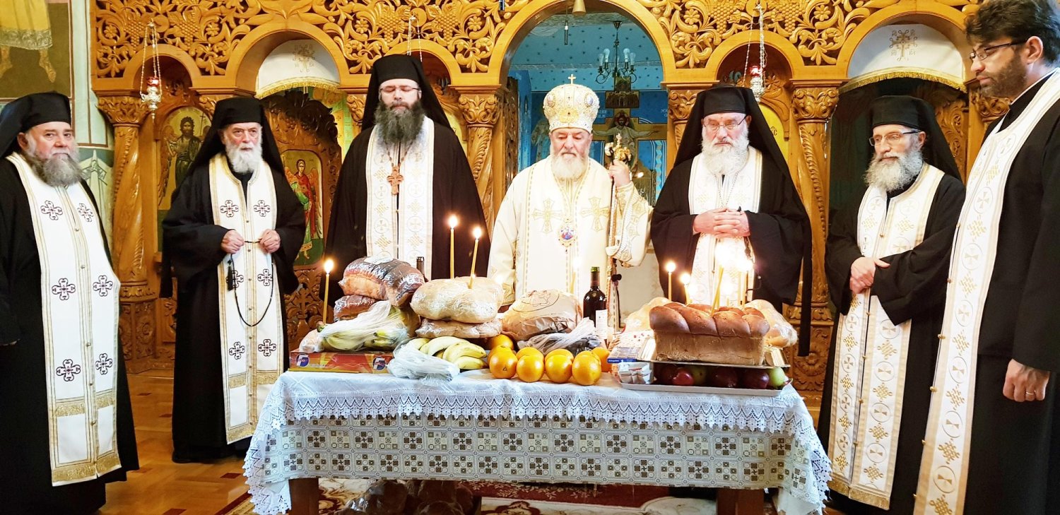 Slujiri arhierești în Duminica a 19-a după Rusalii 9409