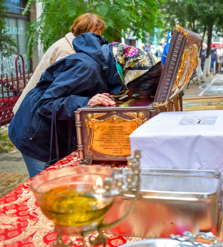 Hramul Bisericii Zlătari din Bucureşti 9340