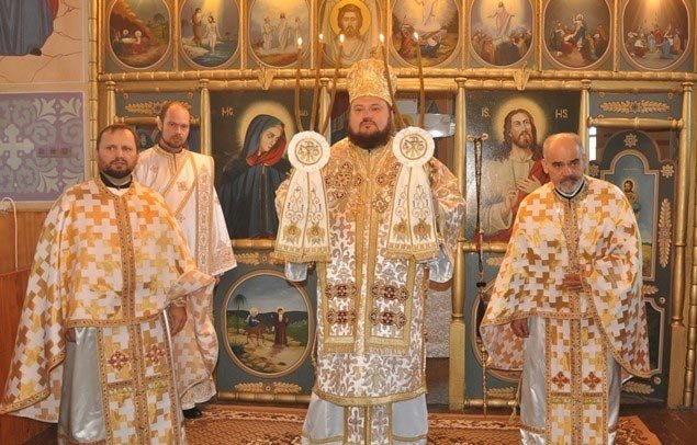 Hramuri la sărbătoarea Acoperământul Maicii Domnului 9297