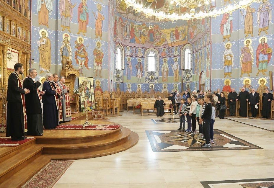 Cinstire pentru preoții pensionați, cu ocazia Zilei Internaționale a Vârstnicilor 9177