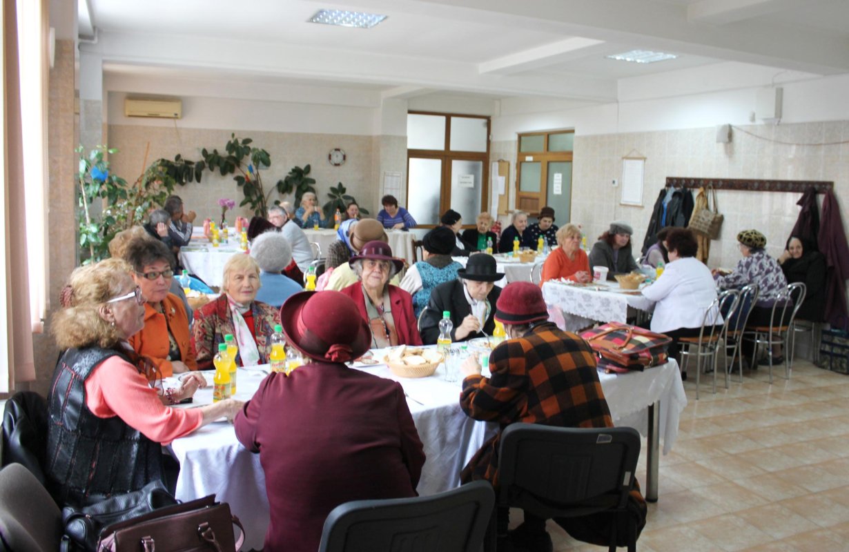 Festivităţi și acțiuni sociale la Galați 9197