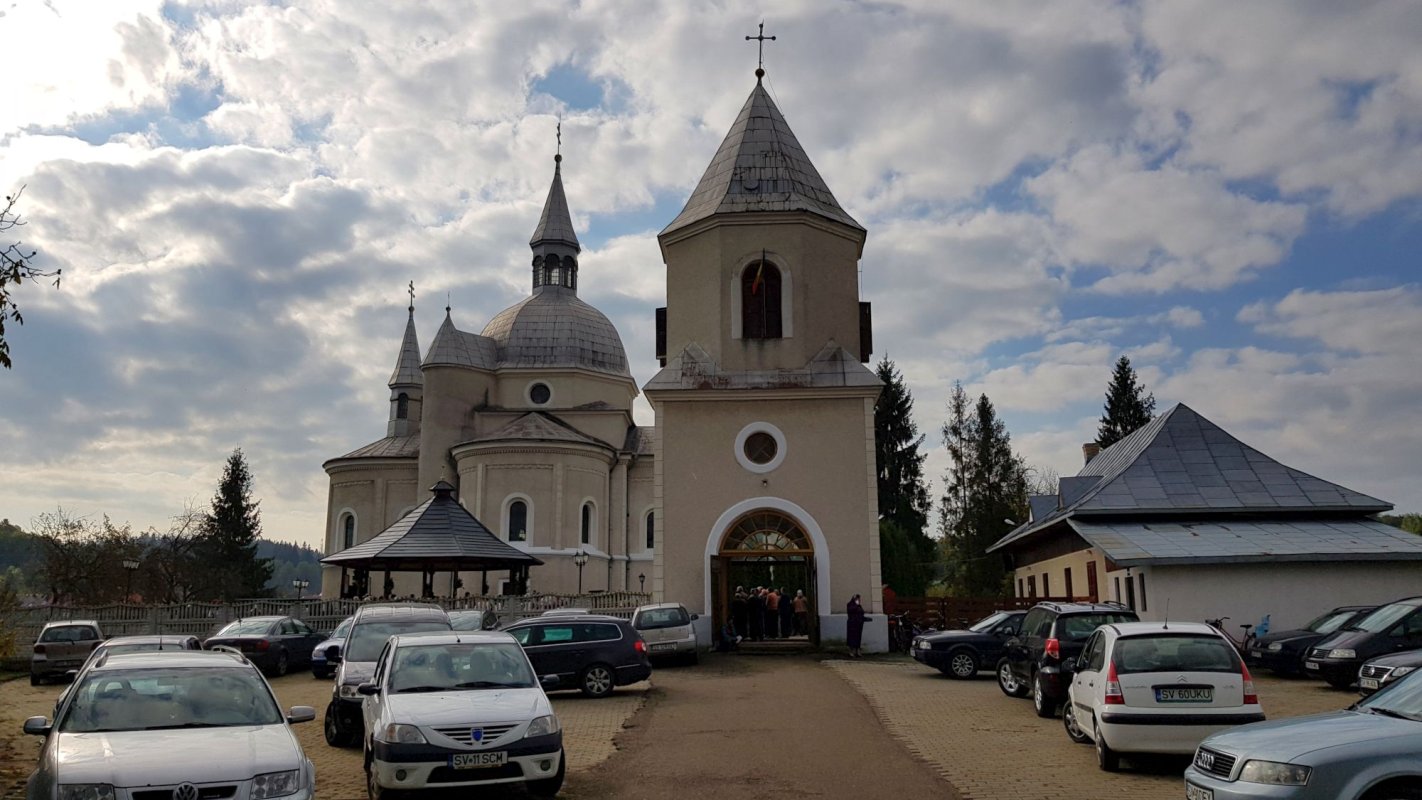 Popas aniversar în Parohia „Pogorârea Sfântului Duh” din Vicovu de Jos 9158