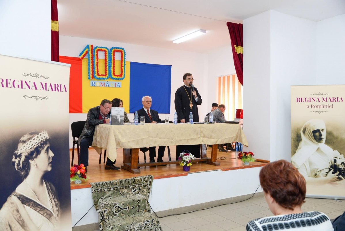 Simpozion dedicat Centenarului Marii Uniri, la Gugeşti 9165