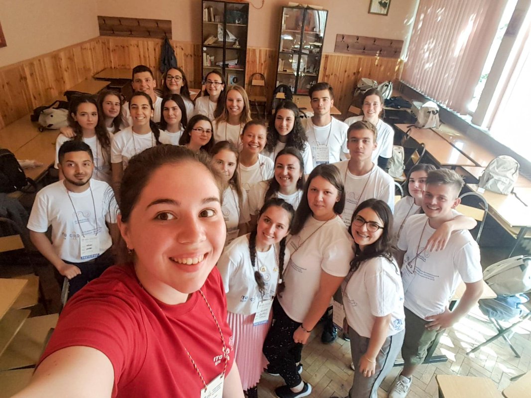 Bucuria întâlnirii tinerilor în Hristos 9124