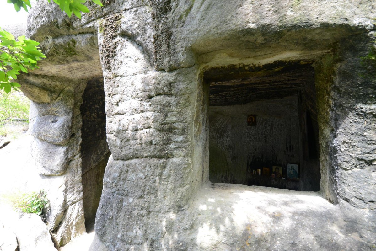 Sfinţii Daniil și Misail, repere de viață spirituală 9094