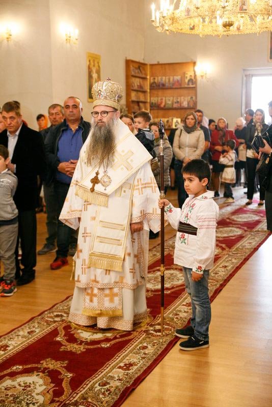 Binecuvântare la biserica românească din Pescara, Italia 8982