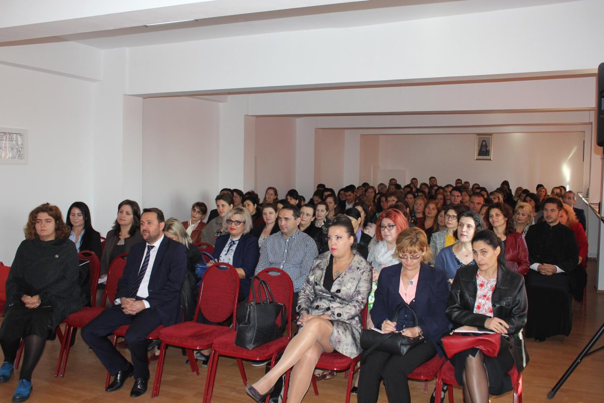 Consfătuirile profesorilor de religie ortodoxă din județul Dolj 8914
