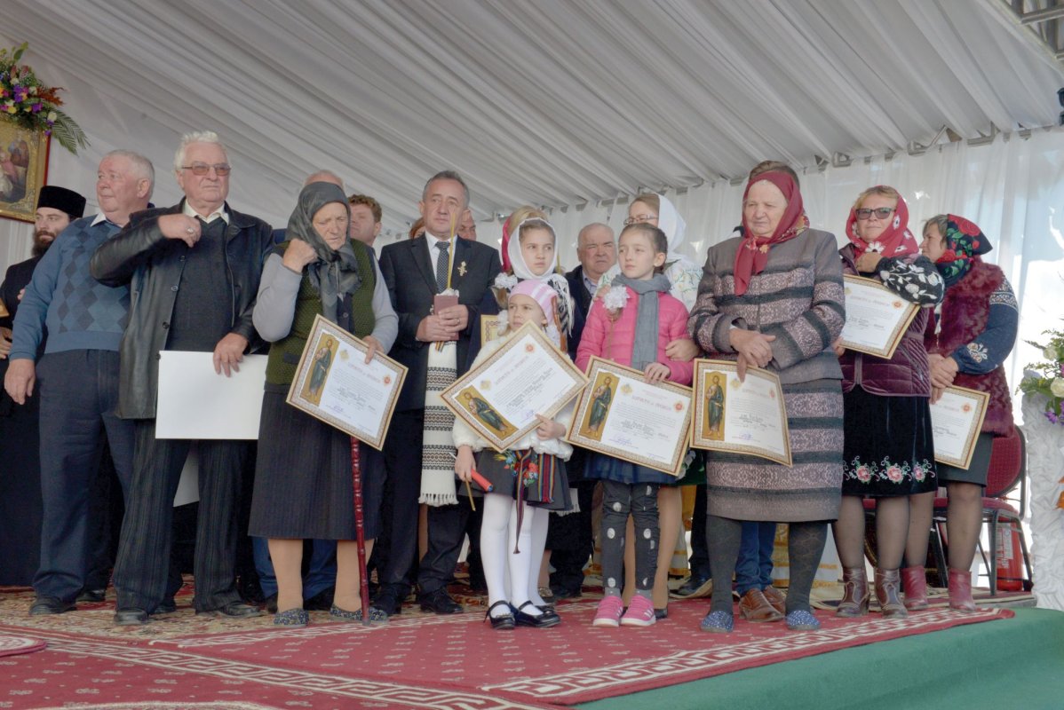 „Constituţia Bisericii este Dumnezeiasca Scriptură” 8889