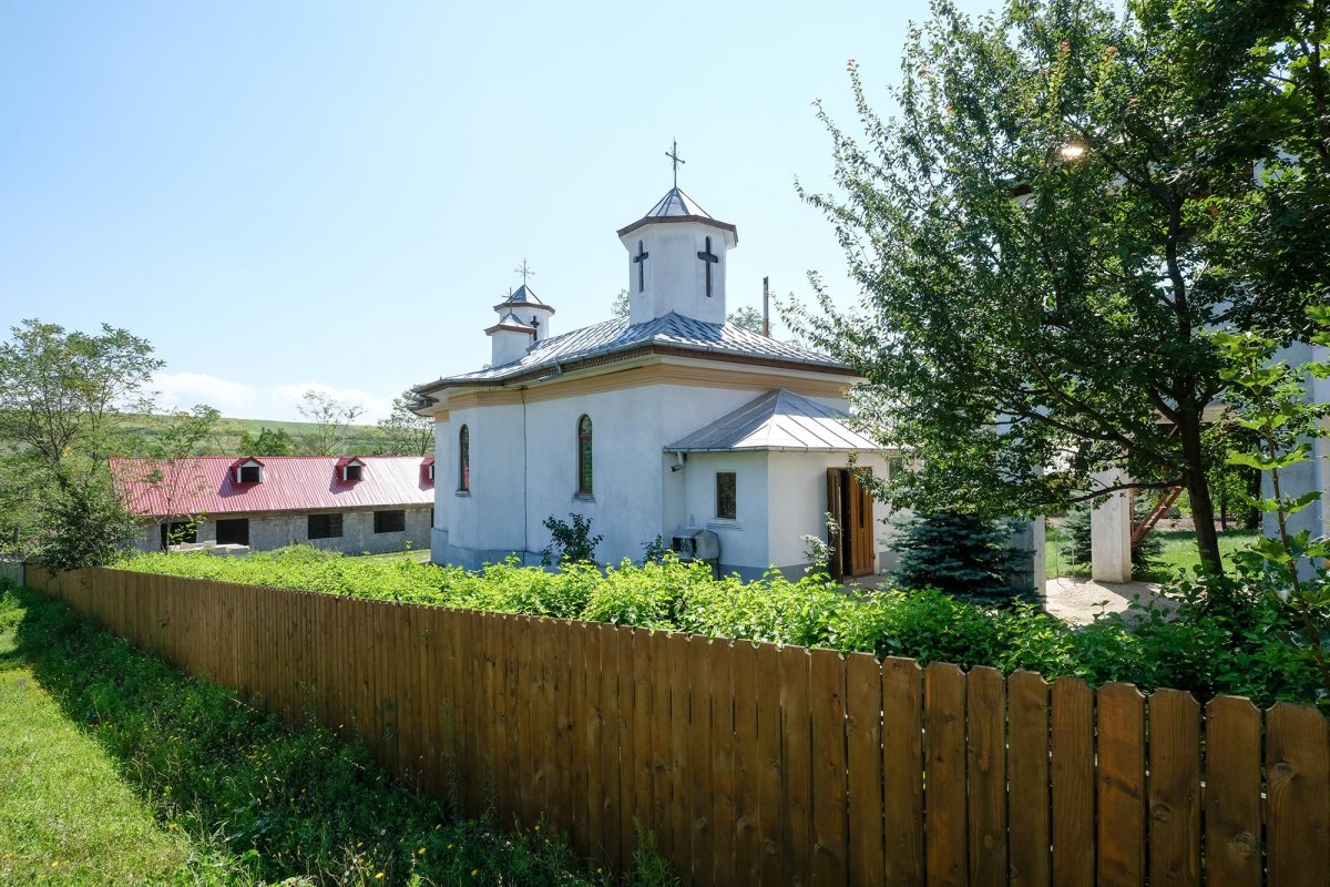 La marginea țării, dar aproape de Dumnezeu 8928