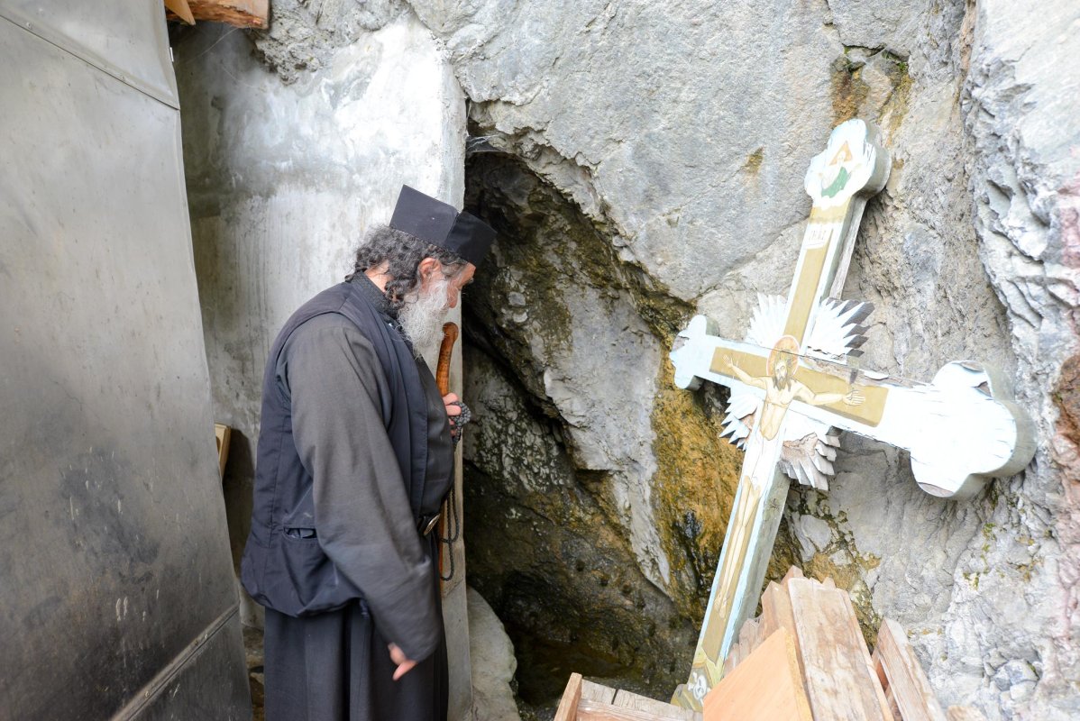 Împărăția Lui nu e din lumea aceasta 8884