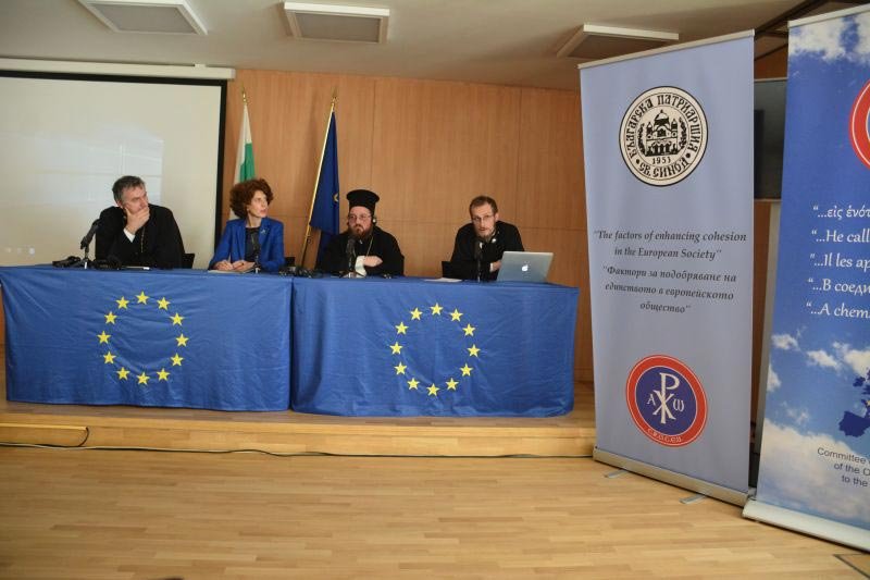 Coeziune în societatea europeană 8802