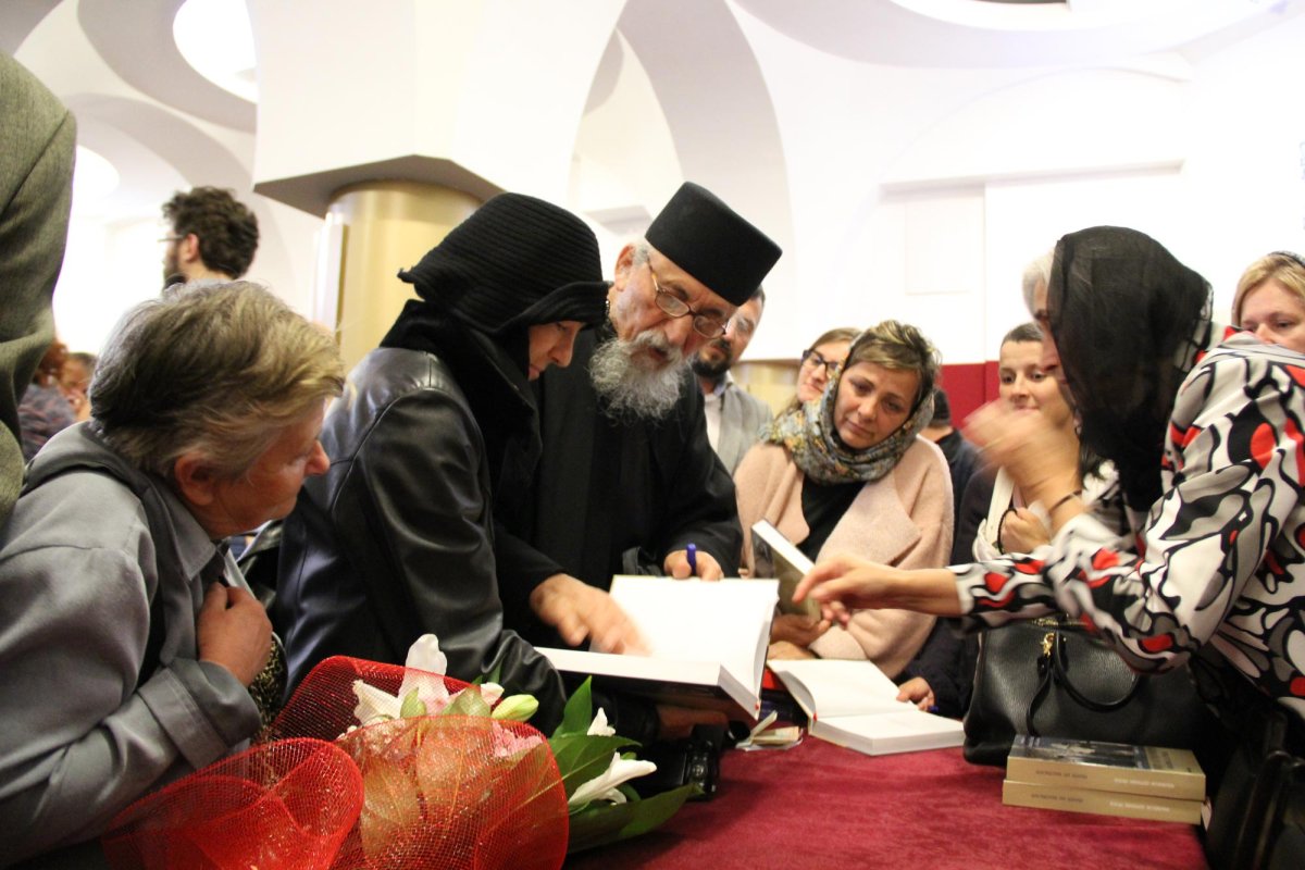 Duhovnicii Petroniu Tănase și Arsenie Papacioc, evocaţi la Muzeul Mitropoliei Clujului 8747