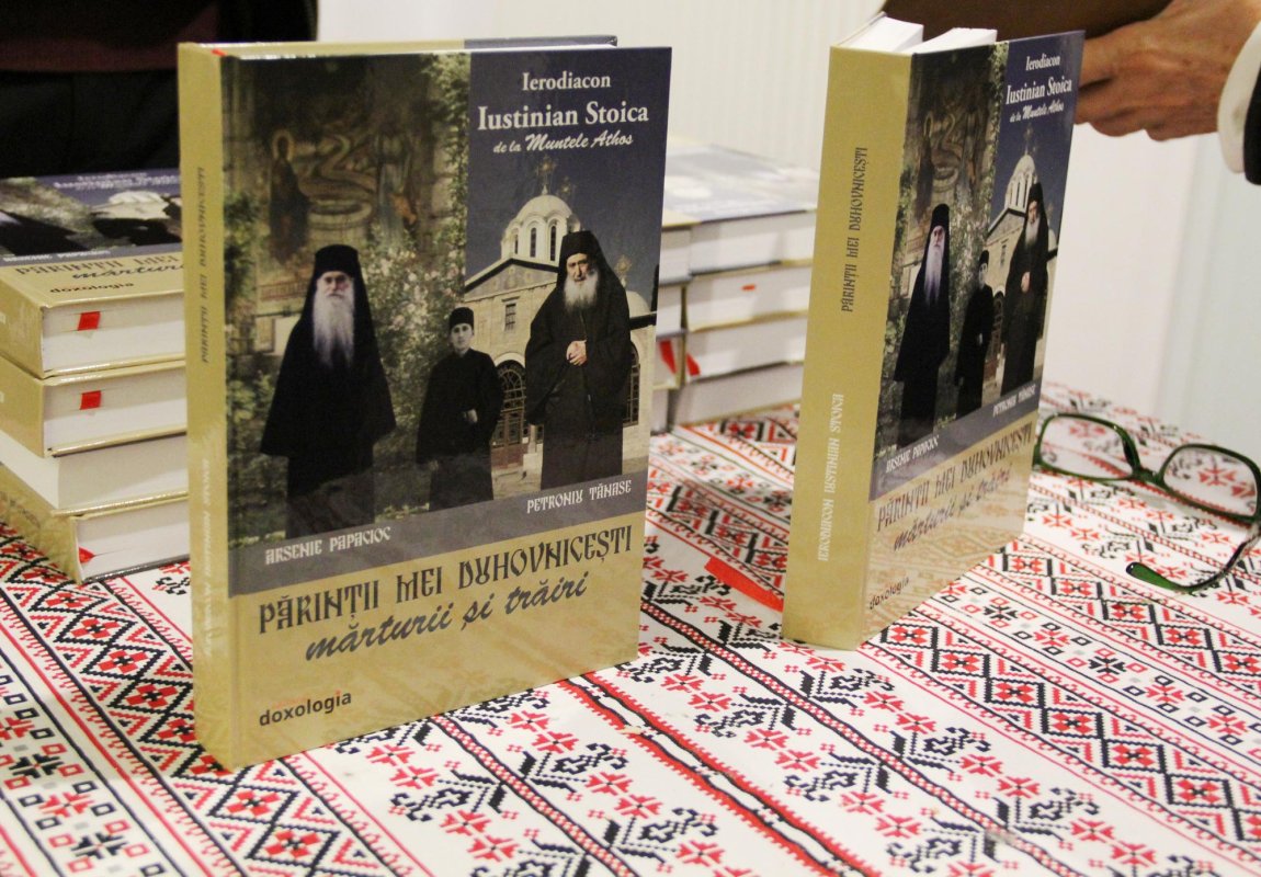 Duhovnicii Petroniu Tănase și Arsenie Papacioc, evocaţi la Muzeul Mitropoliei Clujului 8748