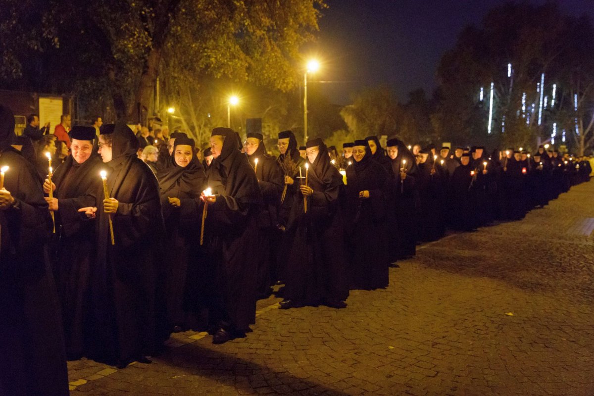 „Icoana cea mai curată a poporului român” pe „Calea Sfinţilor”, la Iaşi 8588