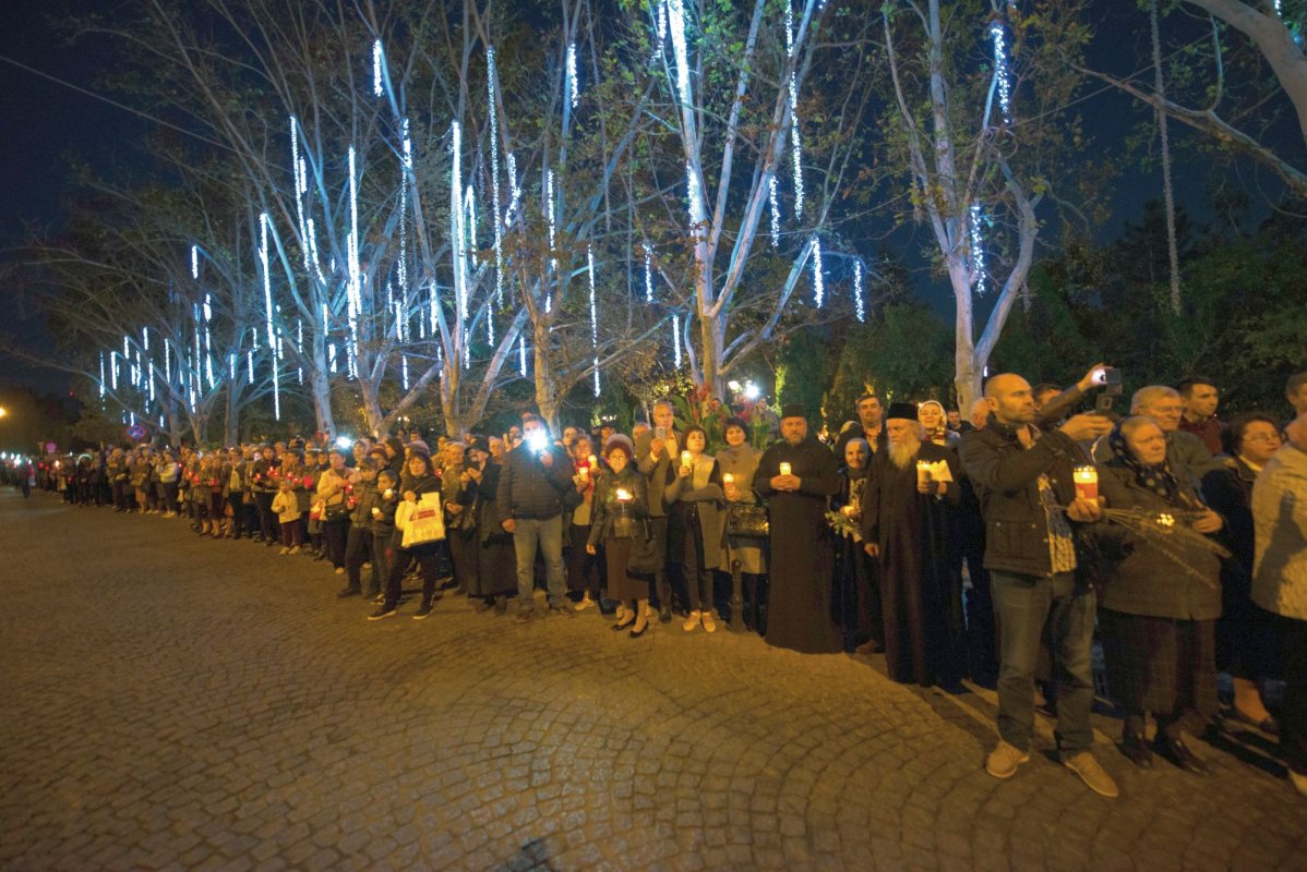 „Icoana cea mai curată a poporului român” pe „Calea Sfinţilor”, la Iaşi 8595