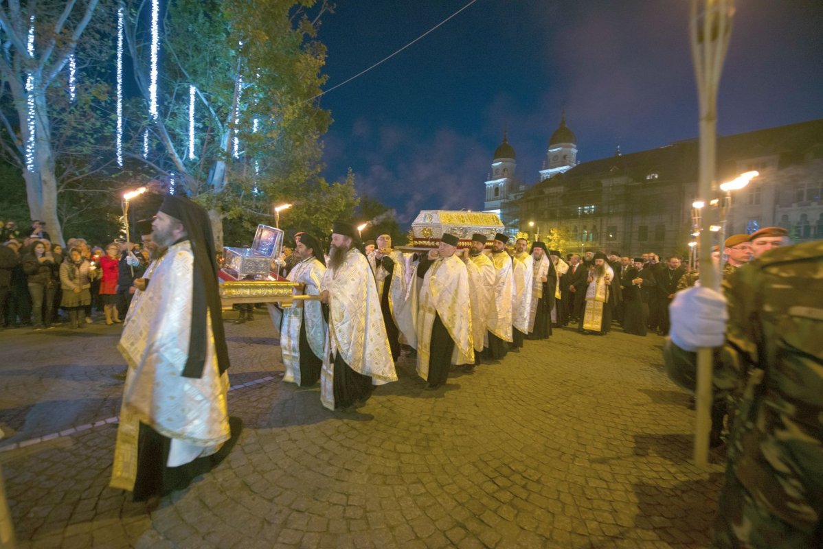 „Icoana cea mai curată a poporului român” pe „Calea Sfinţilor”, la Iaşi 8596