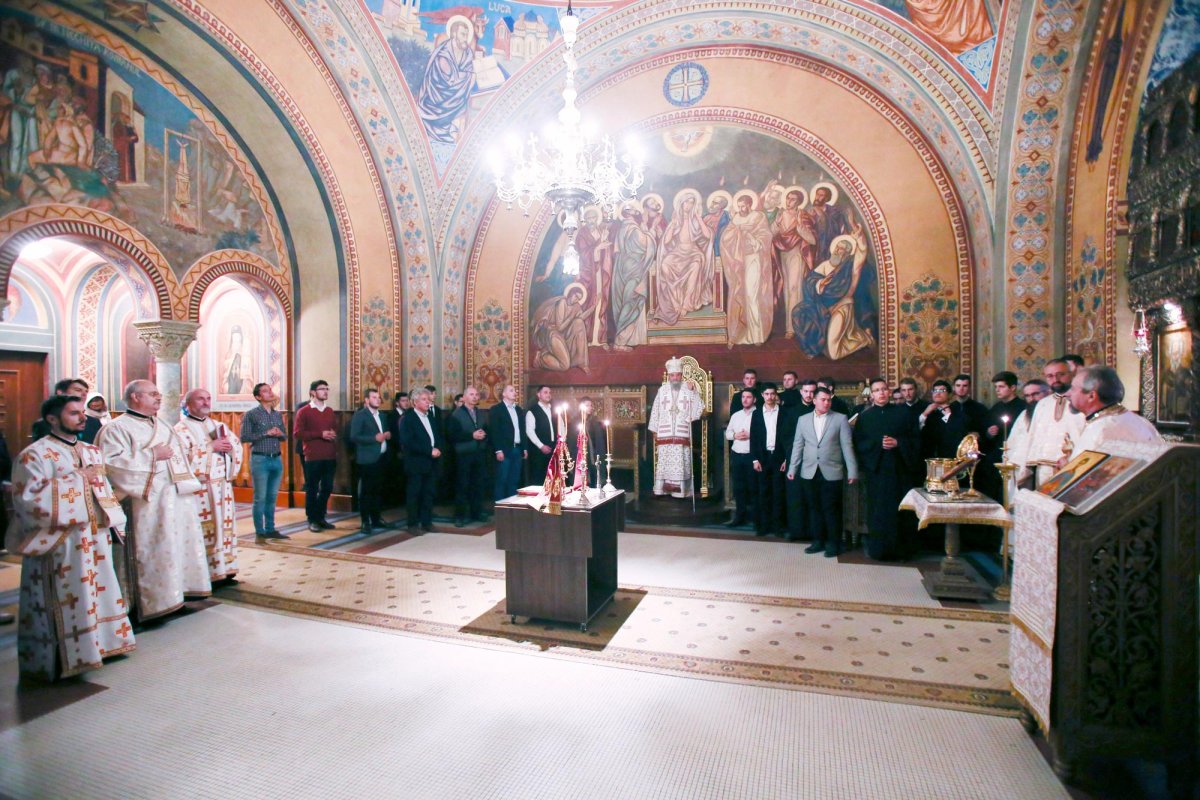 IPS Laurențiu a împlinit 71 de ani 8639