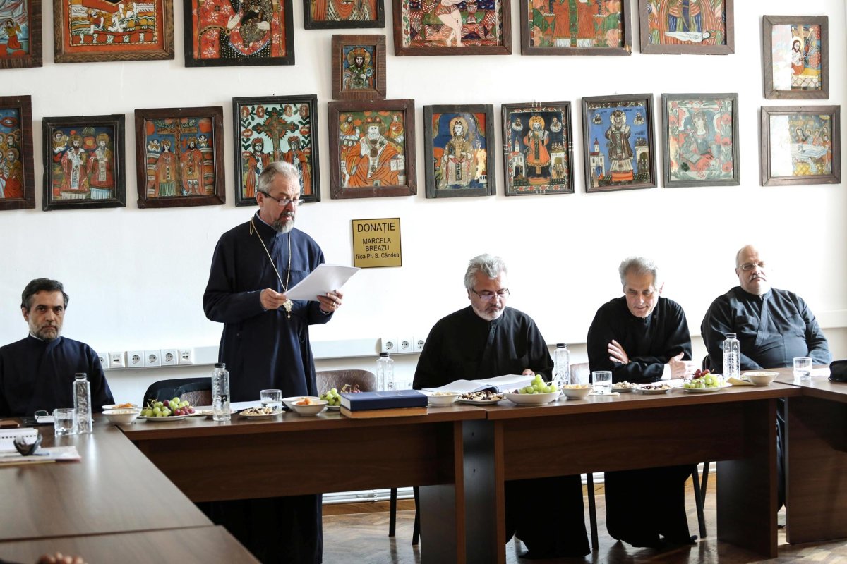 Teze de doctorat, susținute la Facultatea de Teologie din Sibiu 8647