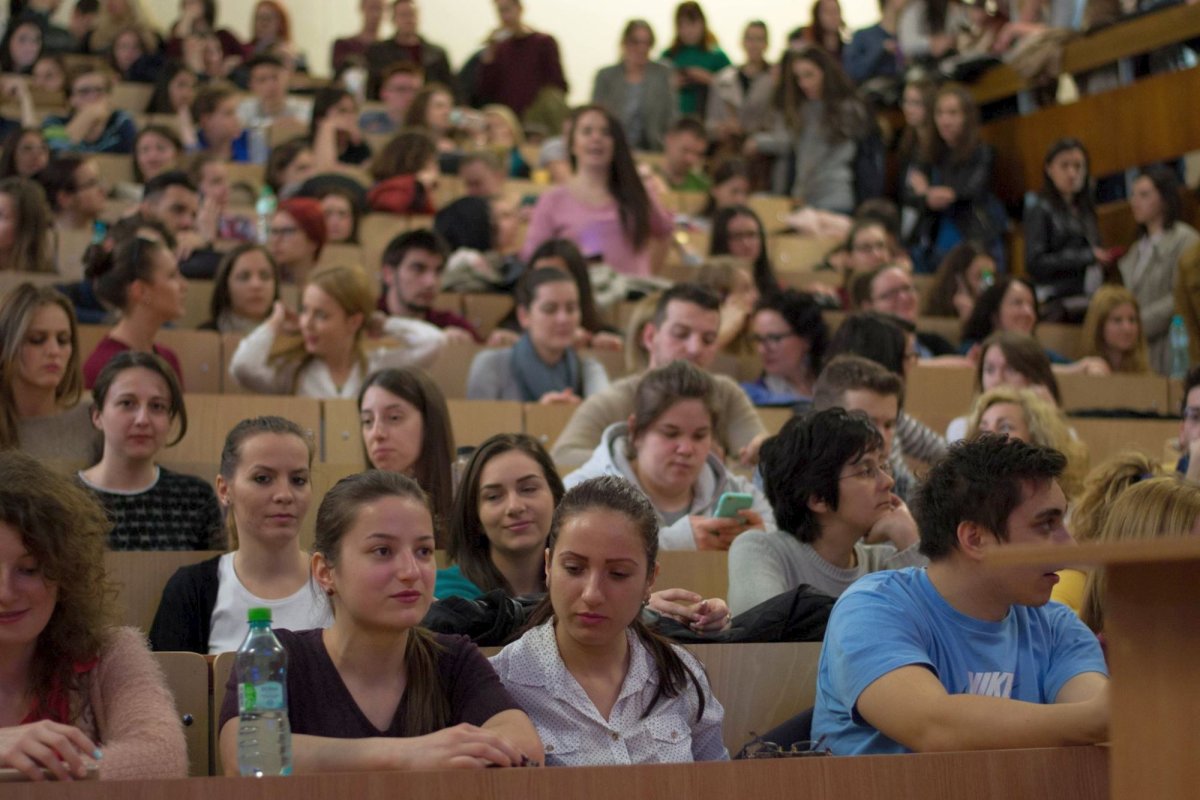 Cum trec tinerii examenul de responsabilitate? 8571