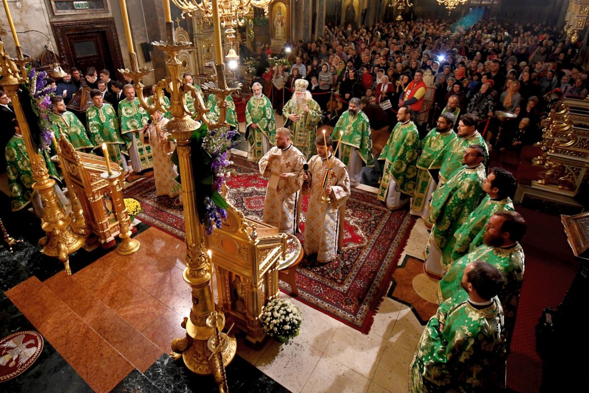 Slujbe arhiereşti în Catedrala Mitropolitană din Iaşi 8483