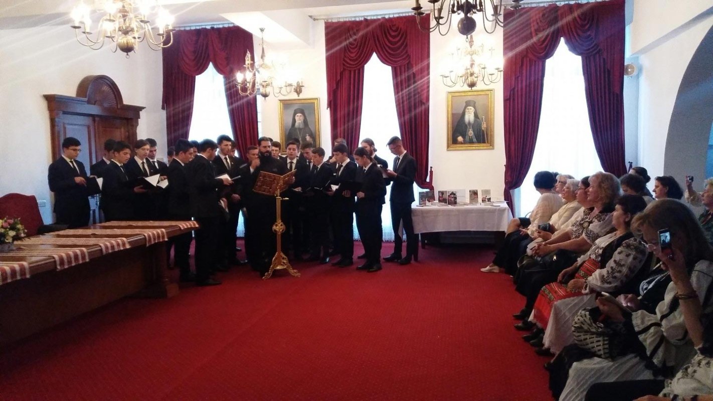 Evenimente bisericești și culturale la Râmnicu Vâlcea 8413