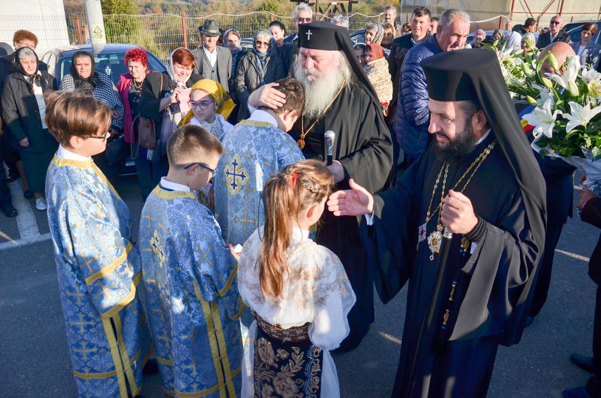 Hramul Mănăstirii Dobrești 8433