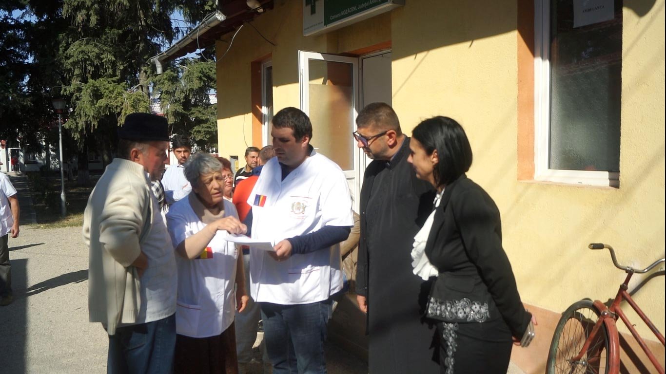 Acţiuni social-filantropice în Bucureşti şi Argeş 8338