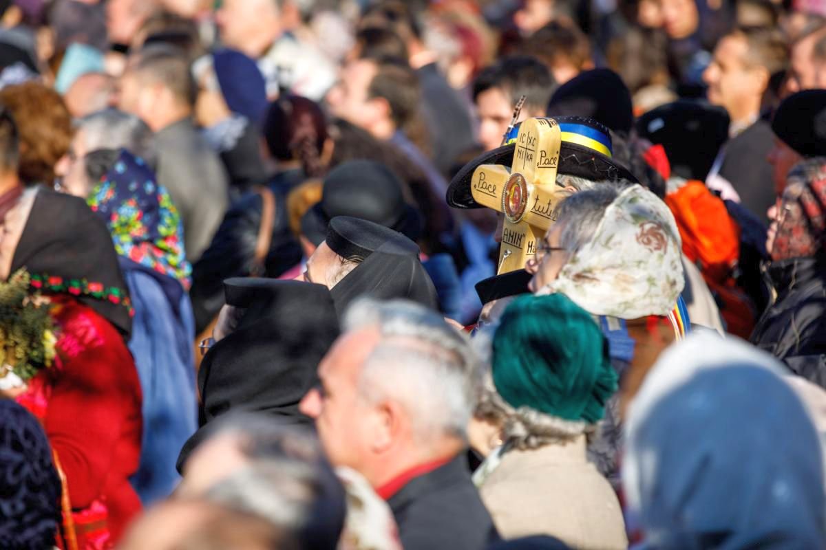 Credinţă şi mărturisire în preajma sfinţeniei 8293