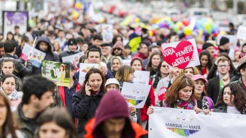 Mesajul pro-viață are chipul tinereții 8326