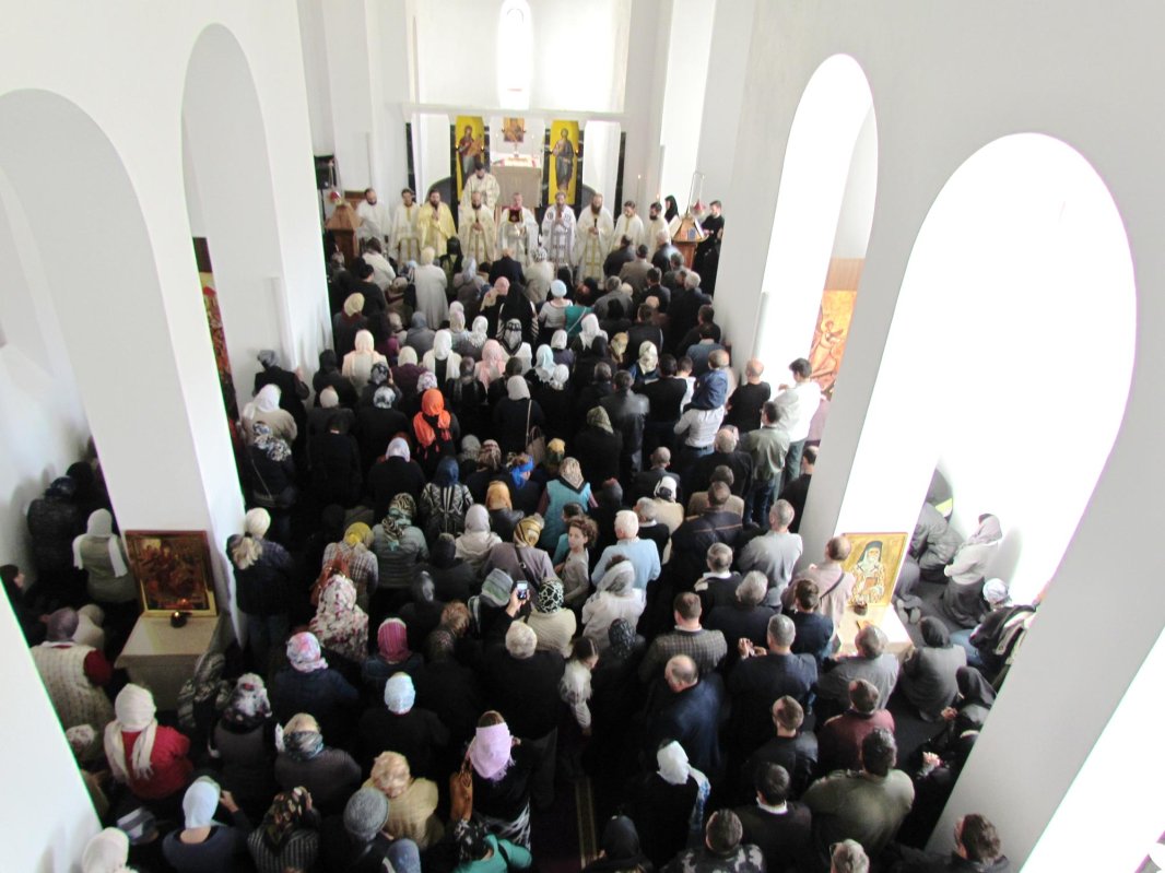 Prăznuirea Sfintei Parascheva la Mănăstirea Nera 8323