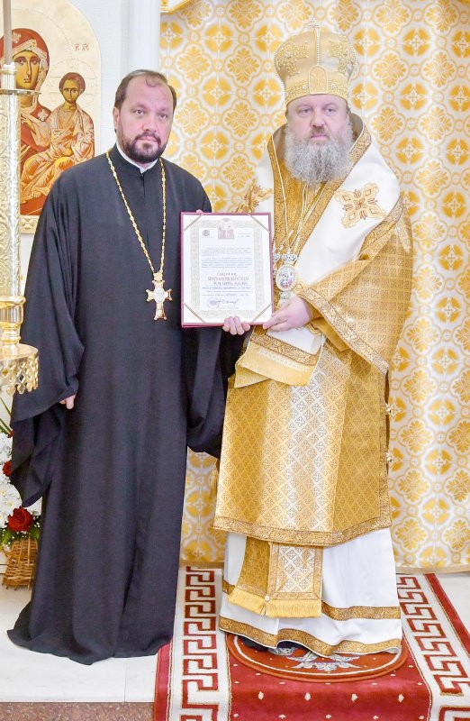 Binecuvântare la Parohia Brâncuși din Capitală 8183