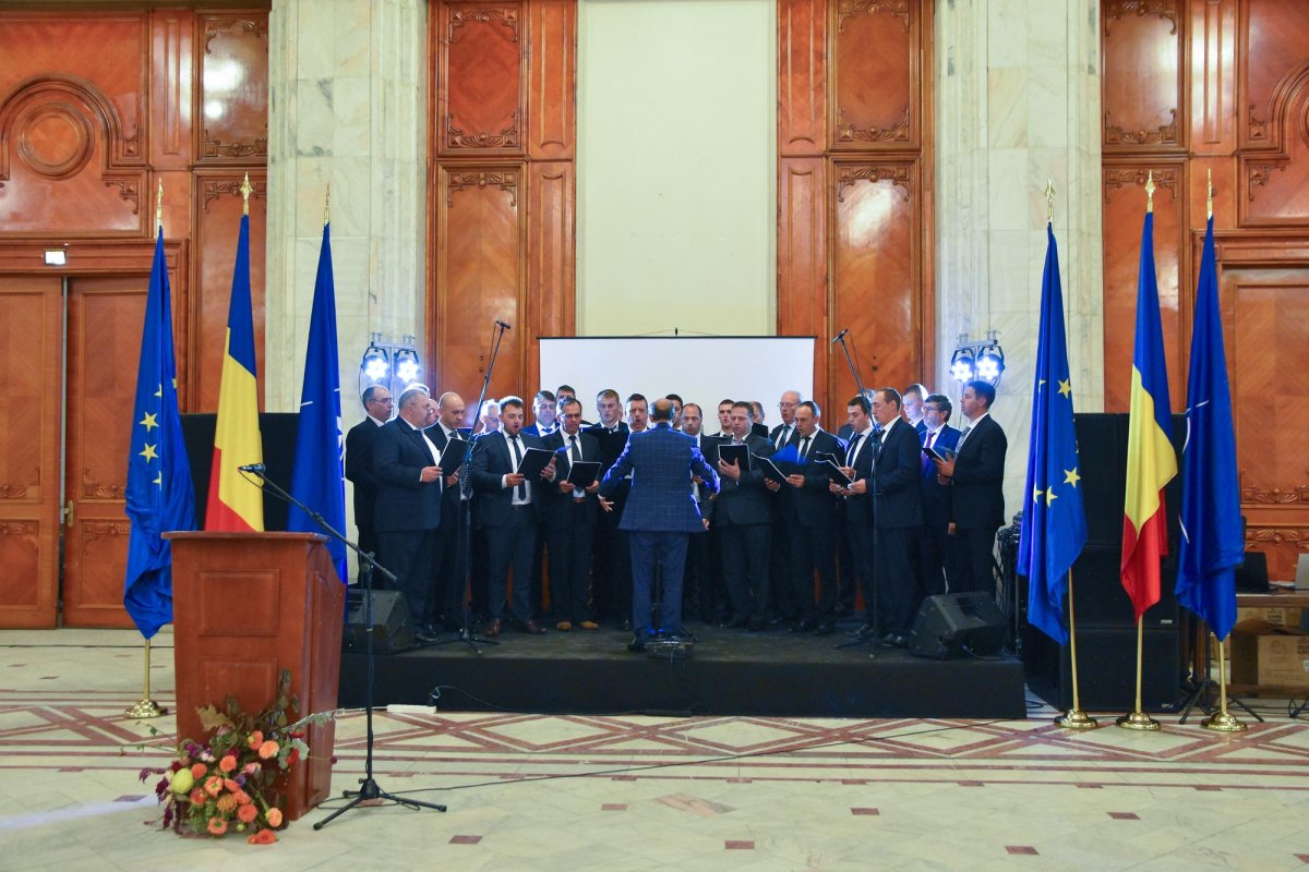 „Mic Dejun cu Rugăciune” la Palatul Parlamentului 8166