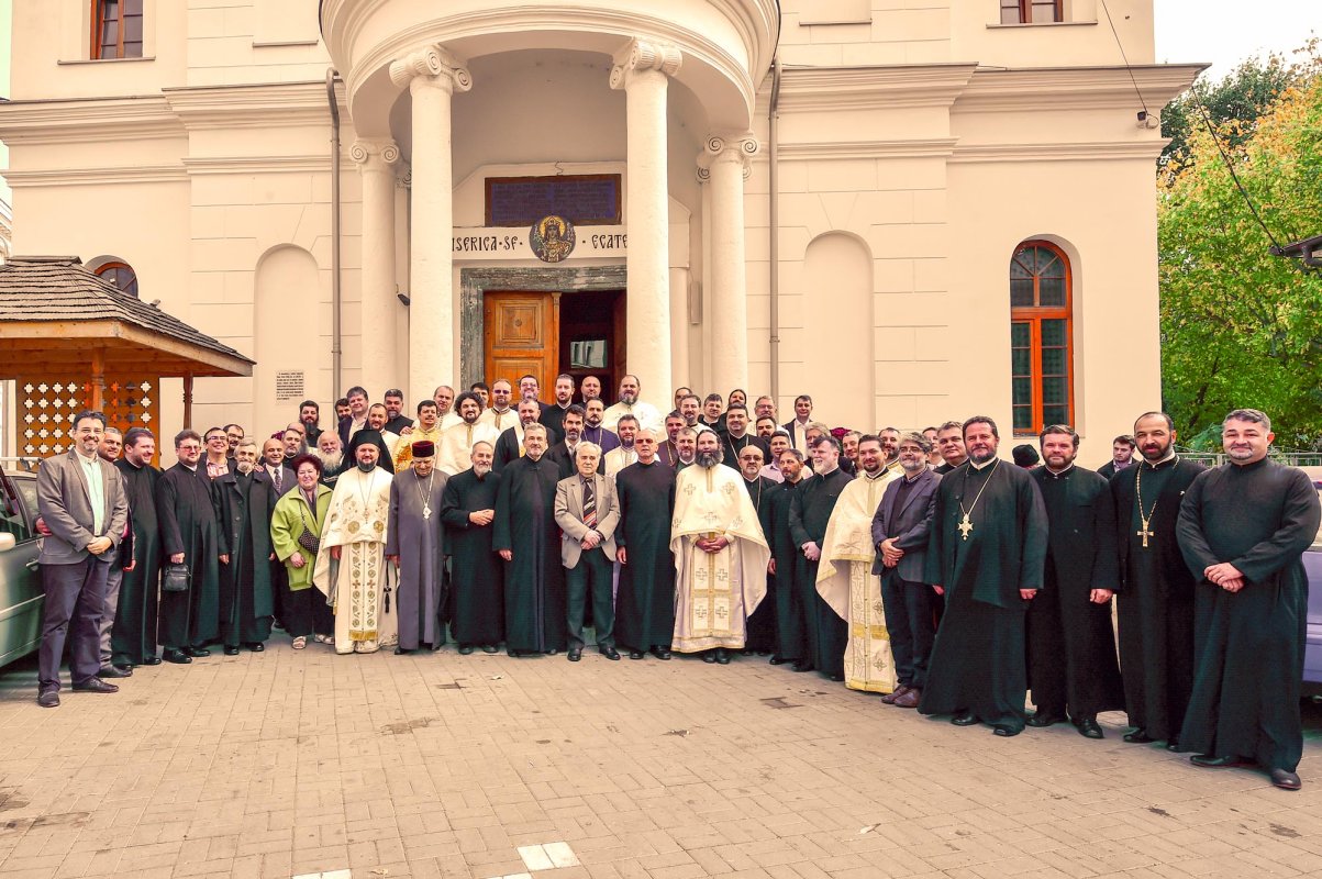 Revederea promoției 1998 a Facultății „Justinian Patriarhul” 8186