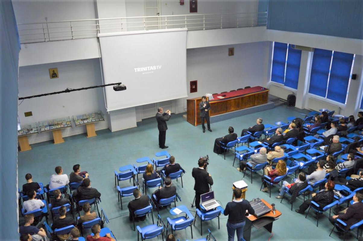 Filmul documentar „Alba Iulia, Cetatea Unirii”, proiectat în orașul Unirii 8103