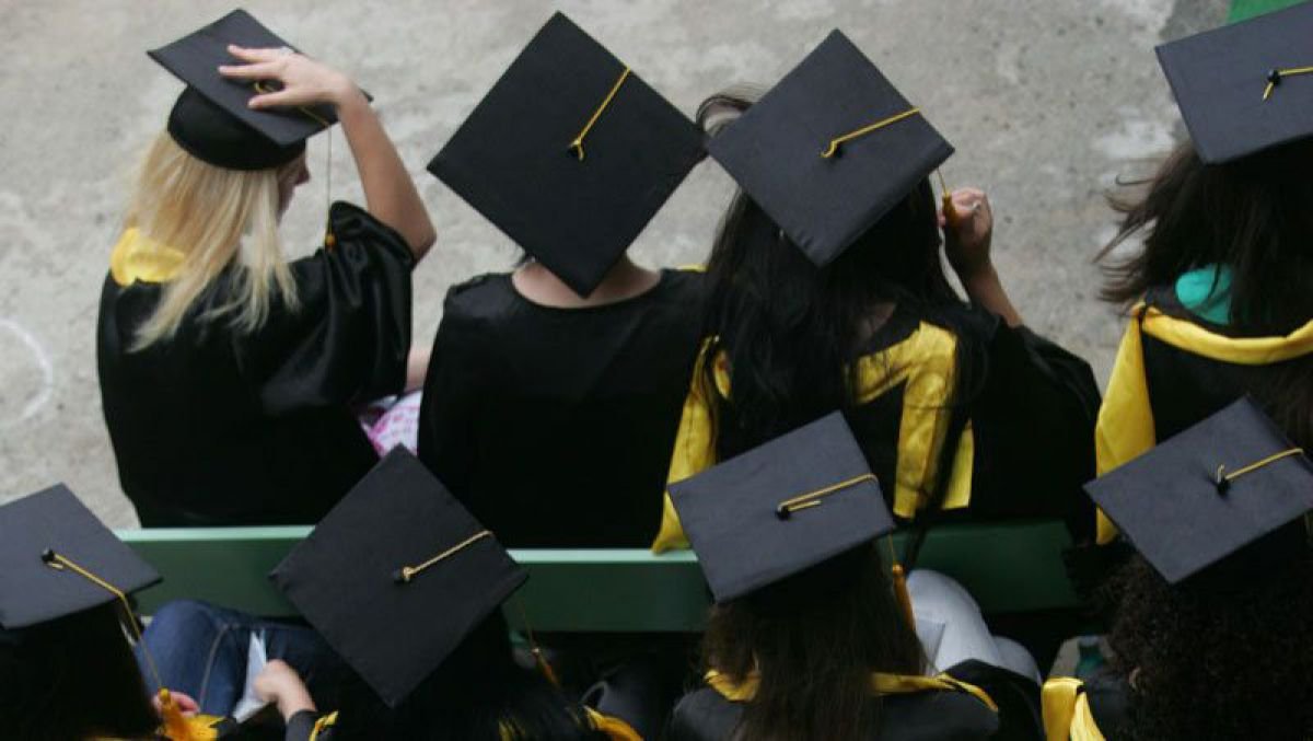 PERSPECTIVE: Tineretul din ziua de mâine 120205