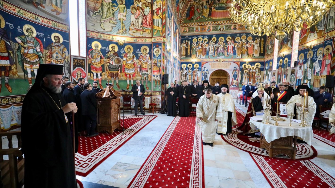 Adunare eparhială la Mănăstirea Măriuş, Satu Mare 7993