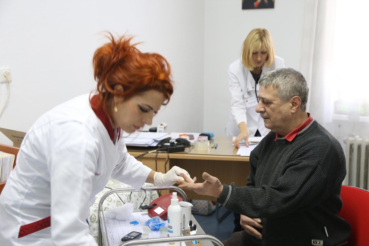 Peste 70 de medieșeni au donat sânge 8000