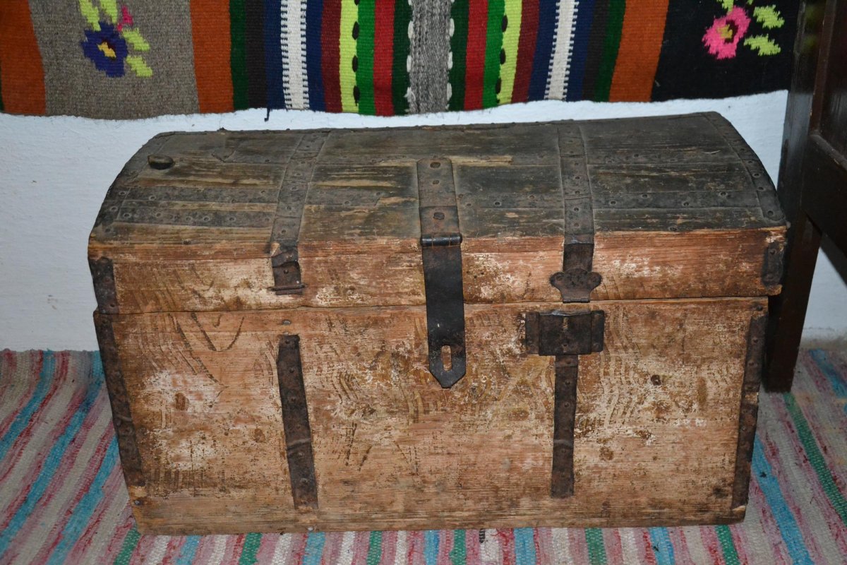 Moșul cel blând din împărăția lemnului 7929